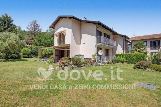 Villa à Brusimpiano, Varèse