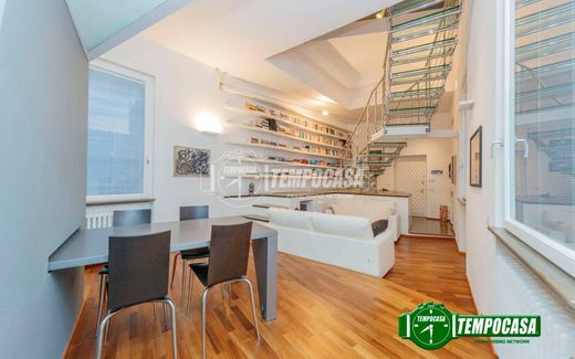Penthouse in Piacenza, Provincia di Piacenza