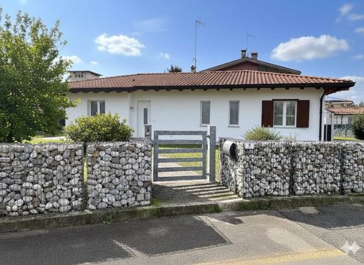 Villa Staranzano, Gorizia ilçesinde