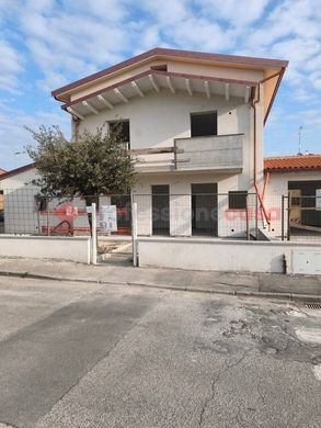 Appartement à Campi Bisenzio, Florence
