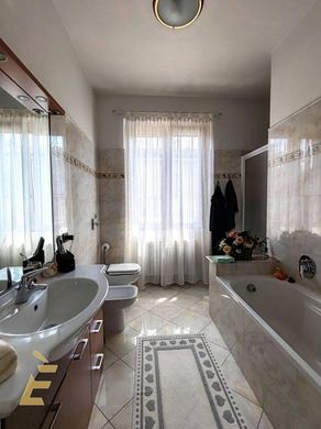 ﻓﻴﻼ ﻓﻲ Travacò Siccomario, Provincia di Pavia