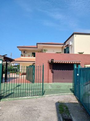 Villa in Capaccio, Provincia di Salerno