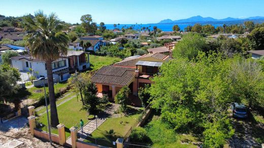 Villa en Tortolì, Provincia di Nuoro