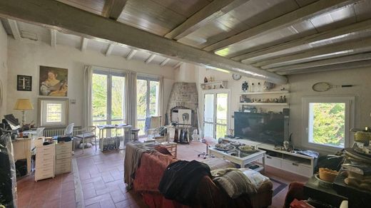 Villa in Pianoro, Bologna