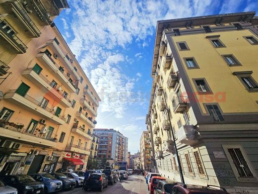 Appartamento a Napoli, Campania