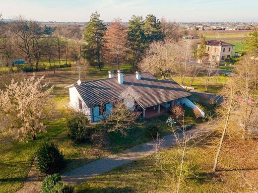 Villa in Forlì, Provincia di Forlì-Cesena