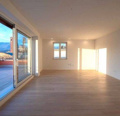 Penthouse in Bassano del Grappa, Provincia di Vicenza