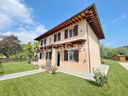 Villa in Capannori, Provincia di Lucca