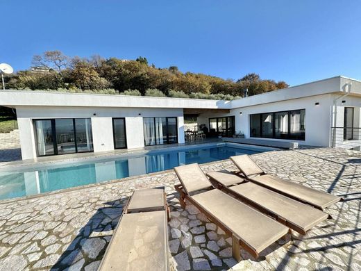 Villa in Petacciato, Provincia di Campobasso