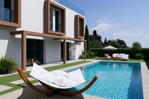 Villa in Peschiera del Garda, Provincia di Verona