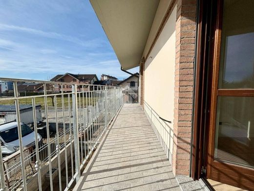 Villa in La Loggia, Turin