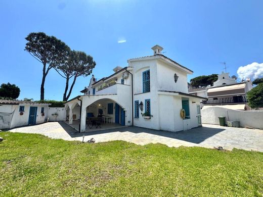 빌라 / Terracina, Provincia di Latina