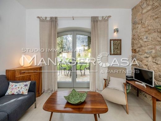 Villa in Finale Ligure, Provincia di Savona