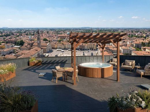 Apartamento - Bassano del Grappa, Provincia di Vicenza