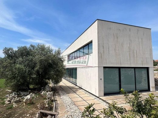 Villa Siracusa, Siracusa ilçesinde