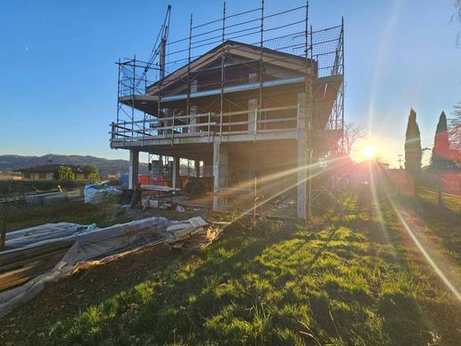 Villa in Almè, Provincia di Bergamo