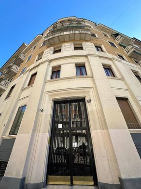 Apartment in Milan, Lombardy