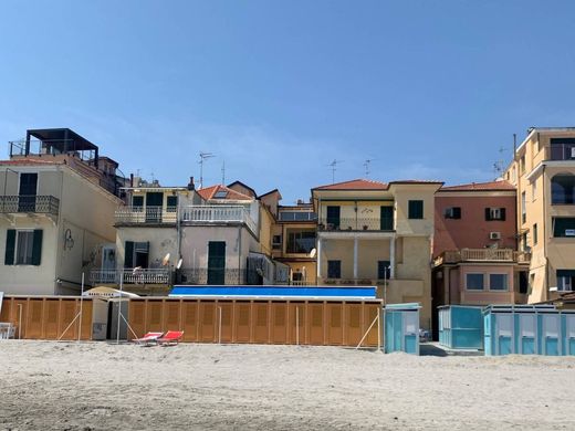 بنتهاوس ﻓﻲ Alassio, Provincia di Savona