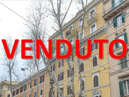 ローマ, ラツィオ州のペントハウス