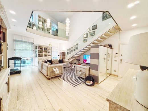 Apartment / Etagenwohnung in Mailand, Lombardei
