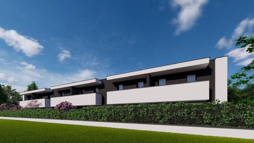 Villa a Modena, Emilia-Romagna