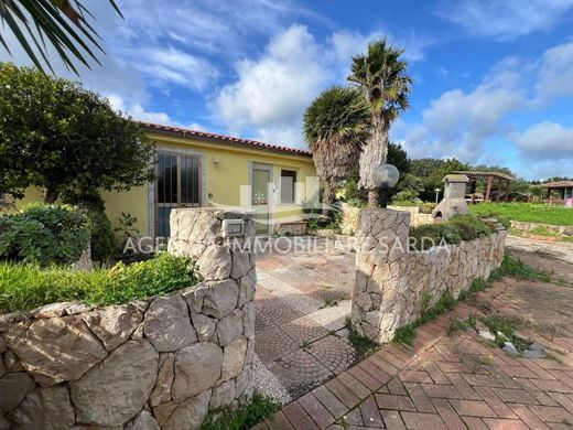 Villa a Sassari, Sardegna