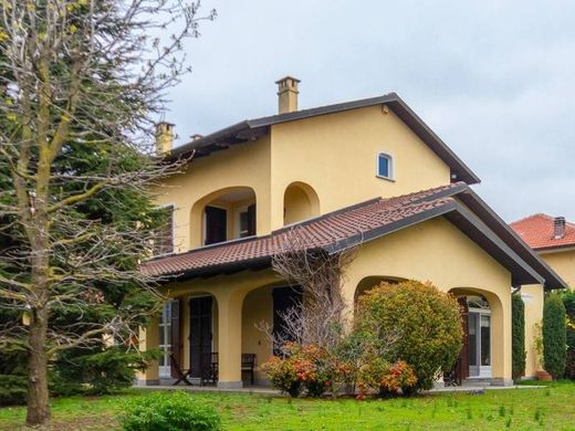 Villa a Fiano, Provincia di Torino