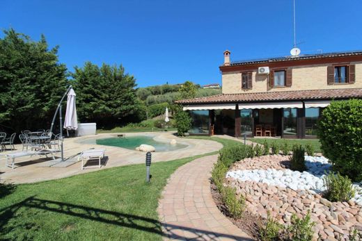 Country House in Castelfidardo, Provincia di Ancona