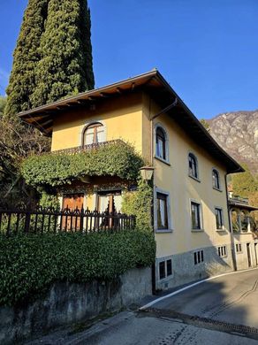 Villa en Griante, Provincia di Como