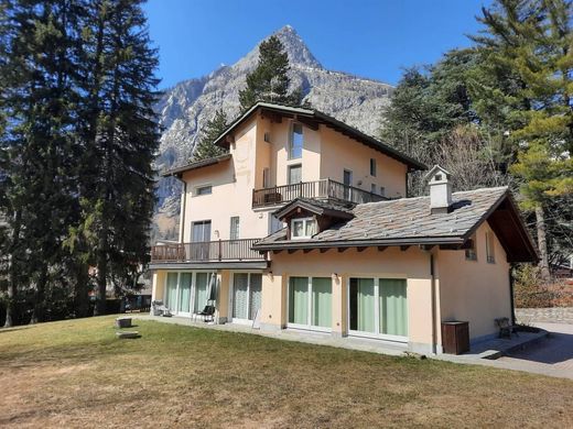 Appartement à Courmayeur, Valle d'Aosta