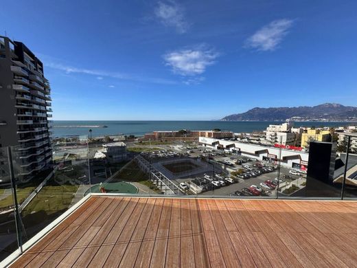 아파트 / Salerno, Provincia di Salerno