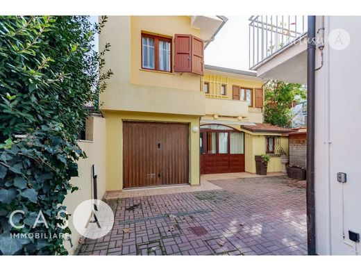 Villa en Cesenatico, Forli Cesena