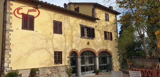 Villa in Montevarchi, Province of Arezzo