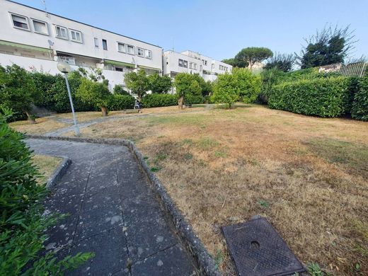 Apartment / Etagenwohnung in Piano di Sorrento, Neapel