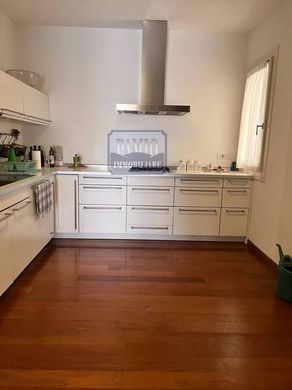 Villa in Volpago del Montello, Provincia di Treviso