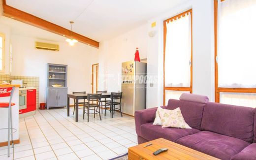 Appartamento a Bologna, Emilia-Romagna