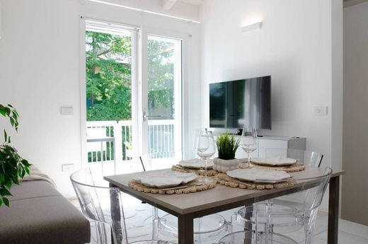 Apartment / Etagenwohnung in Riccione, Provincia di Rimini