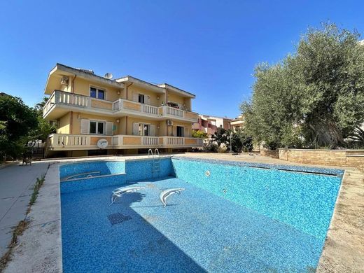 Villa in Sestu, Provincia di Cagliari