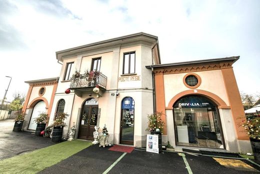 빌라 / 밀라노, Città metropolitana di Milano