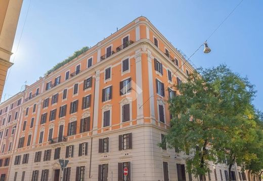 Apartment / Etagenwohnung in Rom, Latium