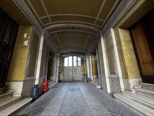 Casa di lusso a Casoria, Napoli