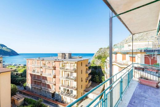 Apartment / Etagenwohnung in Levanto, Provincia di La Spezia