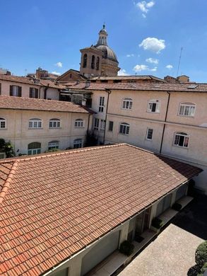 Apartment in Rome, Latium