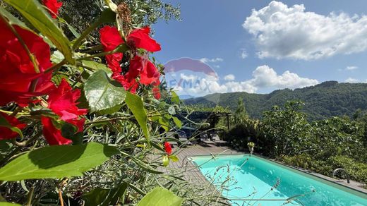 Gospodarstwo w Bagni di Lucca, Provincia di Lucca