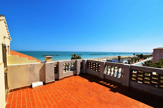 Luksusowy dom w Porto San Giorgio, Province of Fermo