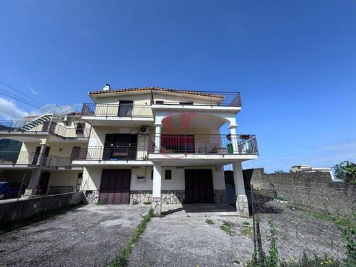 Luxury home in Gragnano, Naples