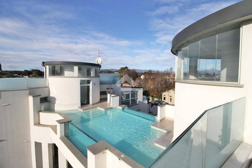 Penthouse in Mariano Comense, Provincia di Como