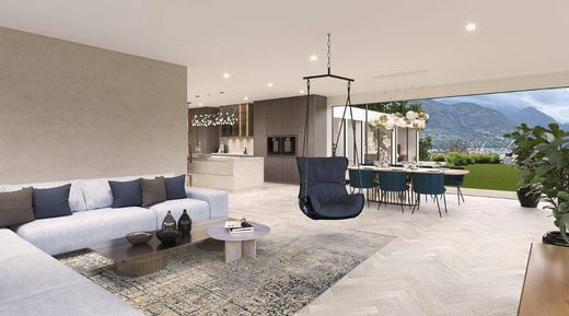 Villa in Salò, Provincia di Brescia