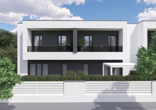 Villa in Valsamoggia, Bologna