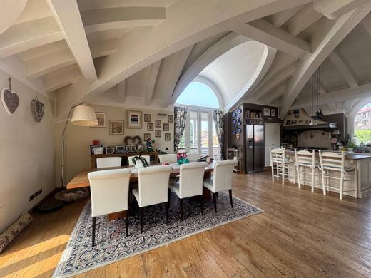 Gallarate, Provincia di Vareseのペントハウス